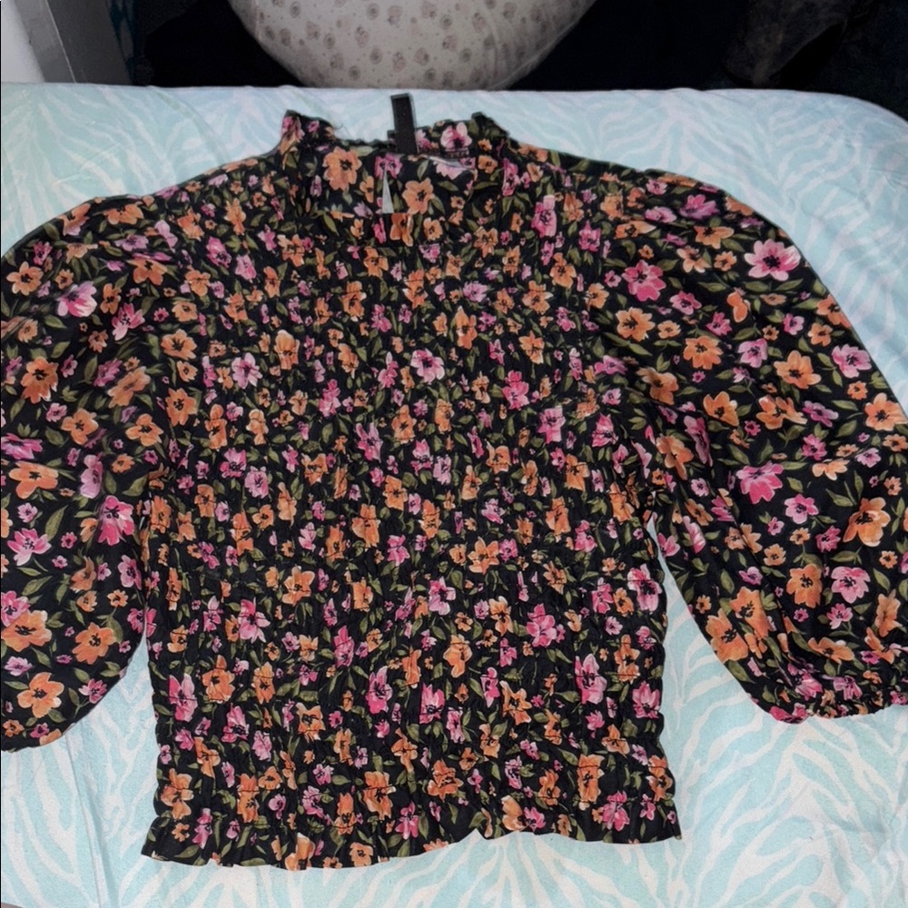 Divided Pink and Orange Puff Sleeve Blouse